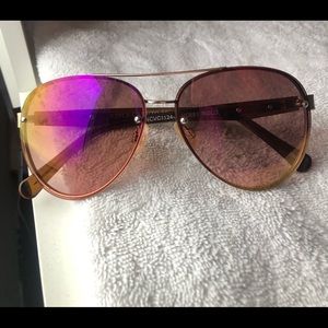 Vince Camino reflective aviator